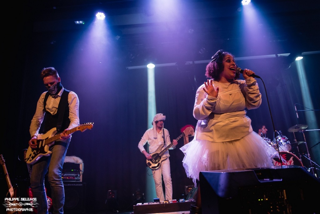 The-Crazy-Therapy-15