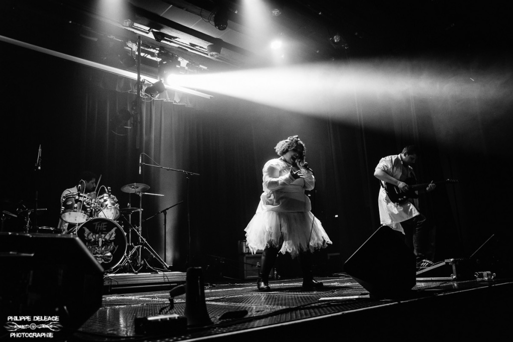 The-Crazy-Therapy-17